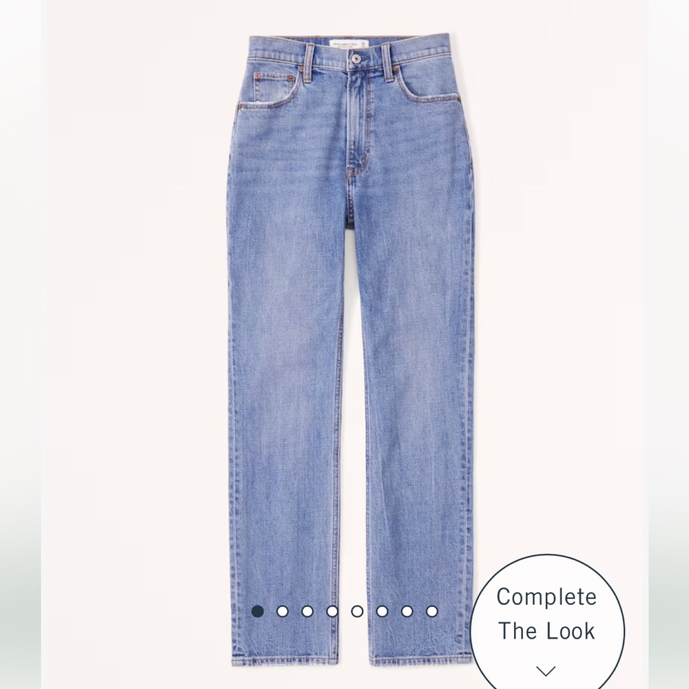 Abercrombie and Fitch Ultra High Rise Ankle Straight Jean 25L, medium wash